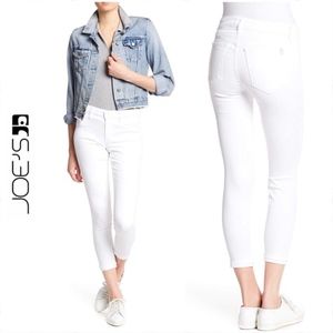 NWT [Joe's Jeans] Flawless Skinny Distressed Ankle